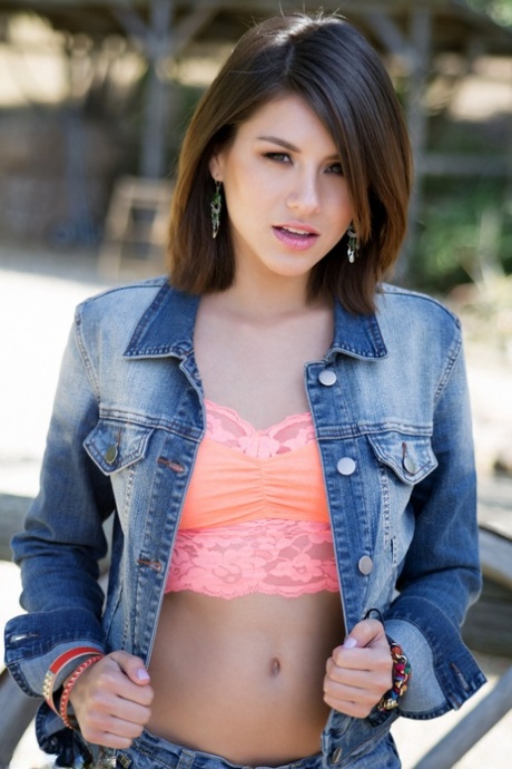 Solo model Shyla Jennings gets naked outdoors in cowgirl boots for Penthouse 34395952