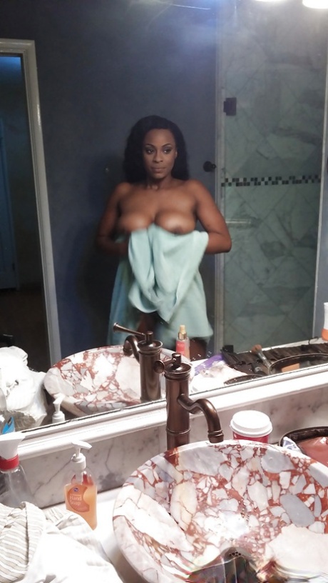 Ebony Tori Taylor is taking bath and touching her wet boobies 31288775
